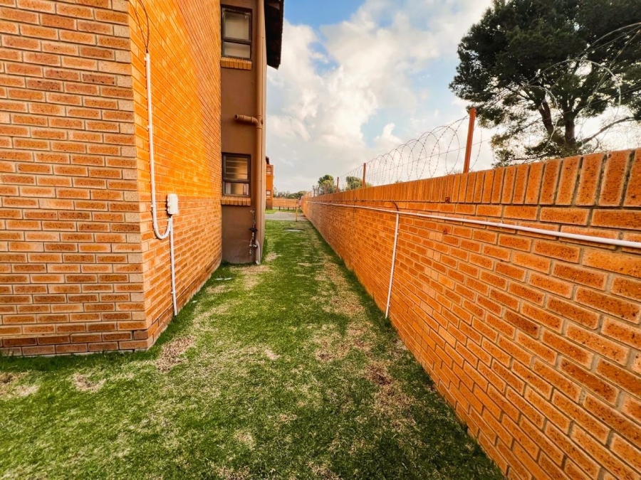 2 Bedroom Property for Sale in Bainsvlei Free State